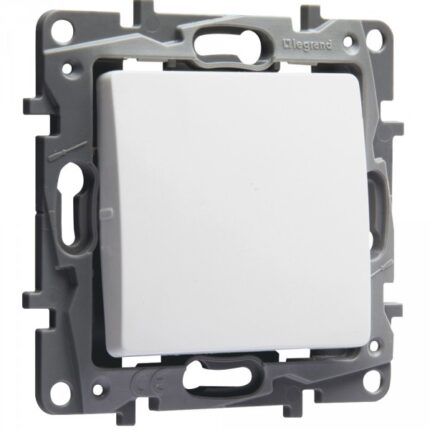 Interrupteur ou va-et-vient pur Legrand Niloé 10Ax 250V